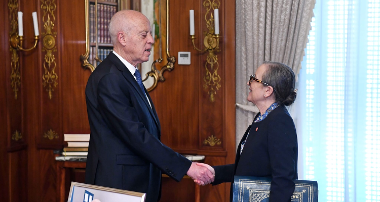 رئيس الجمهورية يؤكّد على ضرورة بداية العمل بالصلح الجزائي