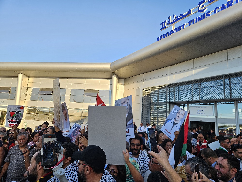 وصول الدفعة الثانية من المشاركين في أسطول الصمود إلى تونس