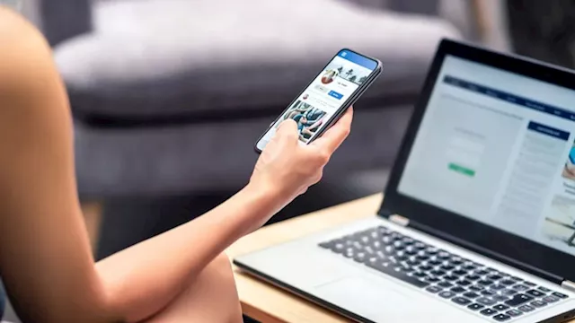 أعاد اطلاقها/ تعرف على ميزة "الوظائف" في فيسبوك وخطوات الاستفادة إليها