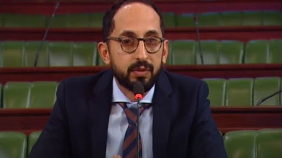 نائب بالبرلمان المجمد : "حرق النفايات الإيطالية عملية مدبرة ولا أستبعد تورط أجهزة تونسية"