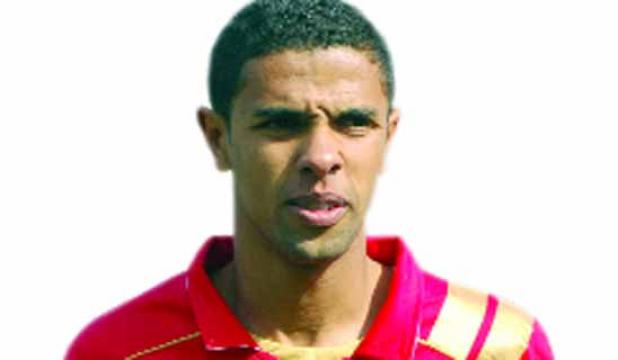 الجزائر: إيقاف لاعب كرة قدم سابق ينتمي إلى شبكة دوليّة لتهريب المخدرات