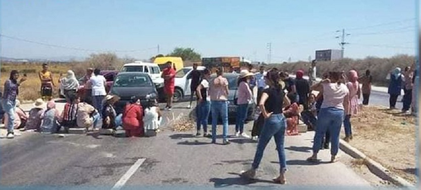 رغم التوصّل إلى صلح : حوالي 550 عاملا فقدوا مواطن شغلهم بسبب غلق مصنع " كوروبلاست " بسليمان
