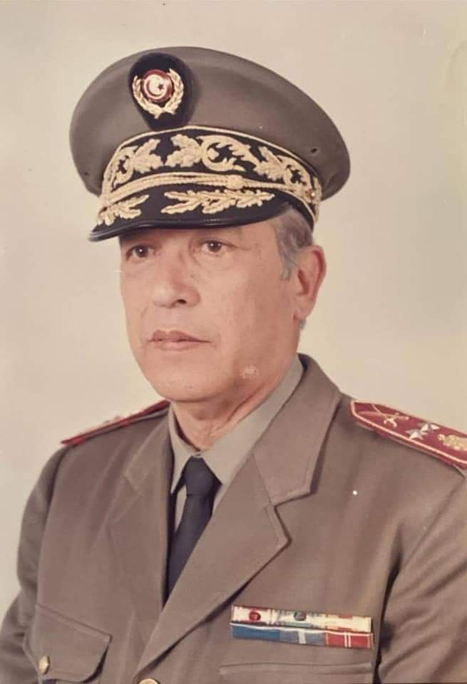 وفاة الفريق منصف بن موسى