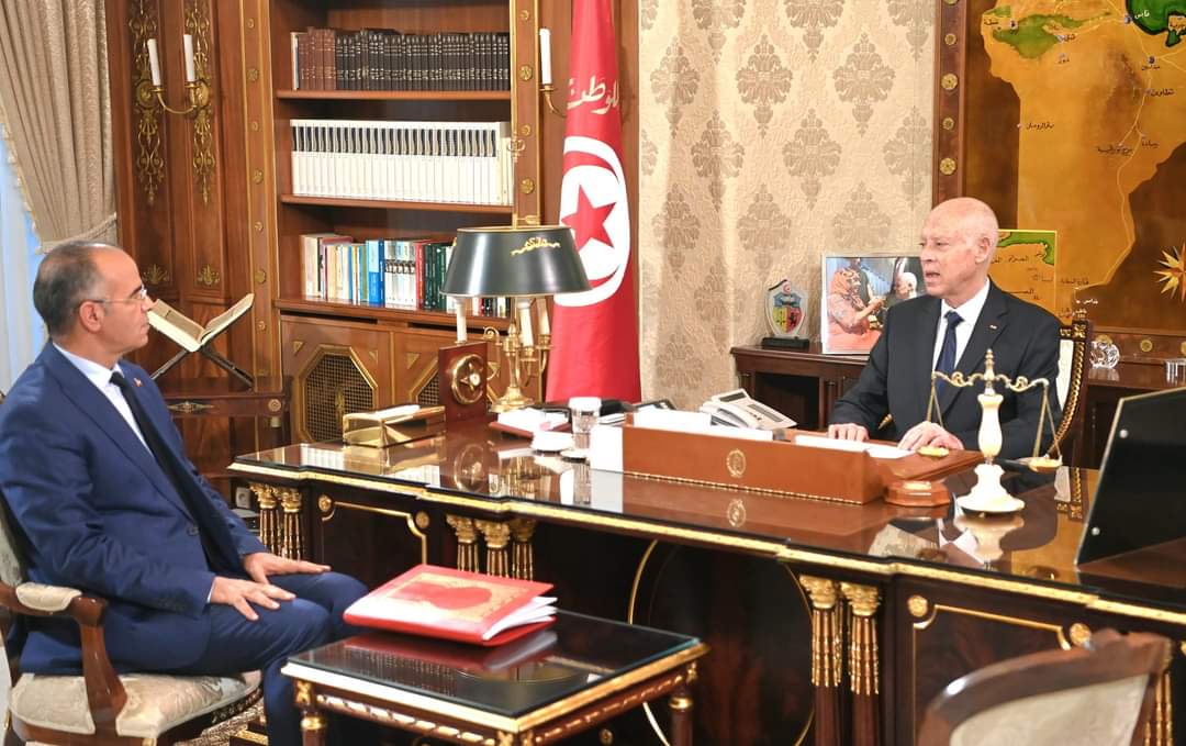 رئيس الجمهورية.. كرامة الوطن من كرامة مواطنيه ومواطناته