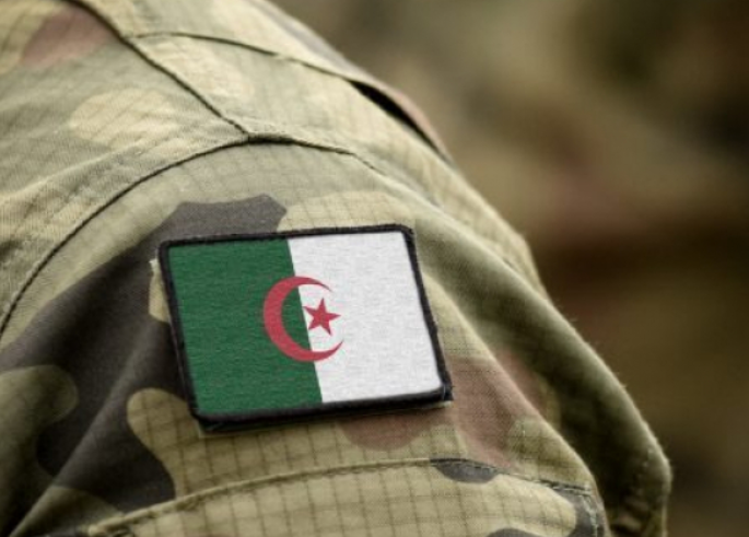 الجزائر: مقتل ضابط في اشتباك مسلّح وإيقاف 4 إرهابيين