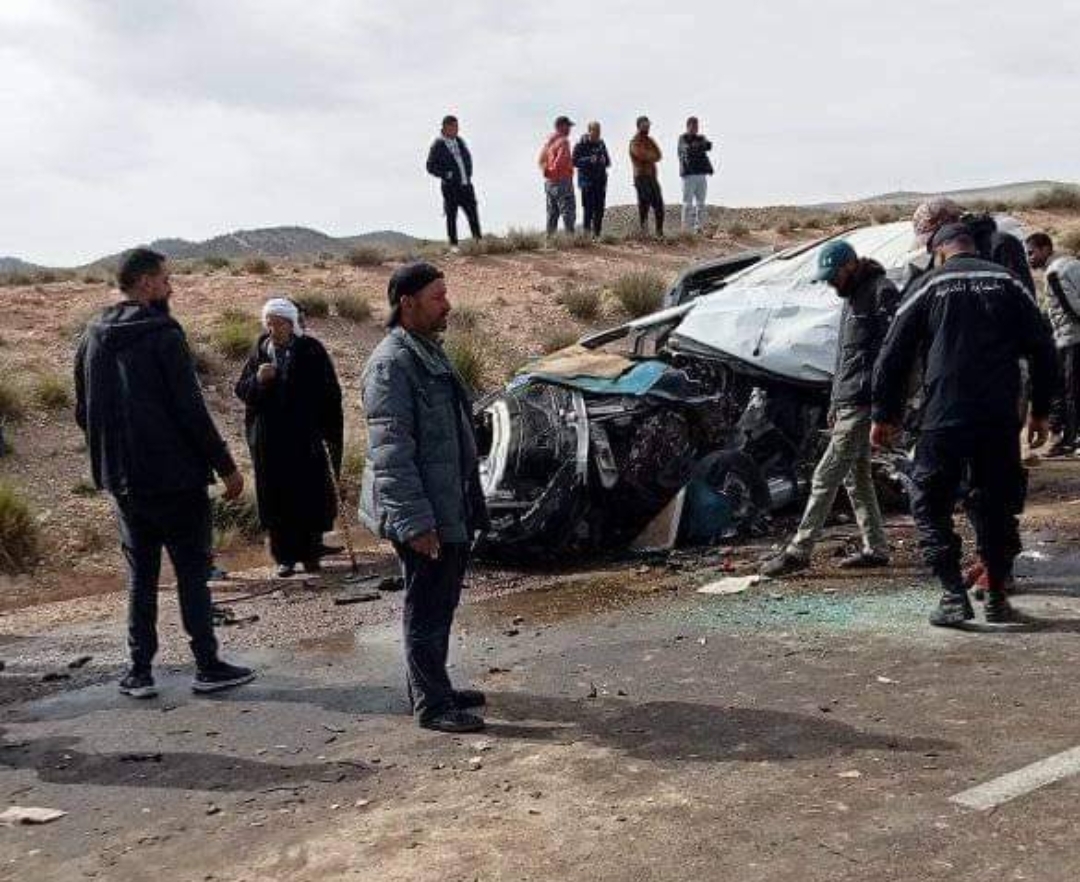 فظيع منذ قليل... وفاة 4 أشخاص واصابة 7في حادث مرور