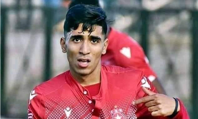 لاعب من النجم الساحلي ينضم إلى الترجي الرياضي