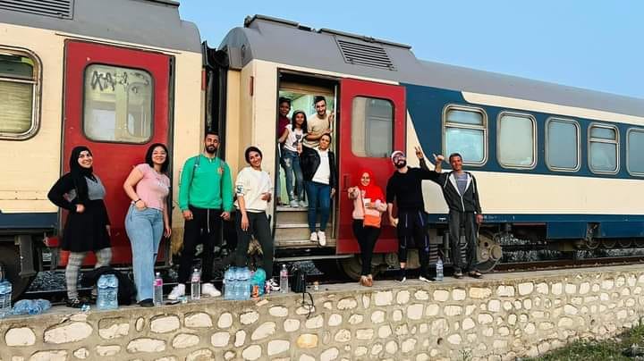 بعد تعطّل القطار في " بوعرقوب " مع آذان المغرب : كيف عاش الركاب مع " هجوم " أهالي المنطقة ؟