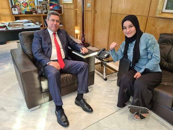 اللجنة الوطنية الأولمبية التونسية تدعم الملاكمة النسائية