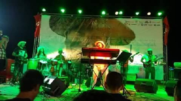 في افتتاح مهرجان البحر بالمهدية : رسائل للسلام .. و" عرض ناجح لأولاد الجويني " وميدياتور
