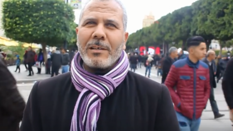 مصطفى خذر يغادر السجن