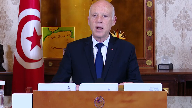 رئيس الجمهورية يعلن حظر التجوّل وجدولة ديون المؤسسات المتضررة