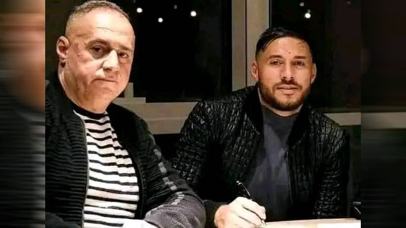 والد البلايلي: ابني تعرض للاهانة في الطائرة..وهذا ماحدث