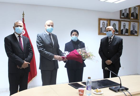 ليلى جفال تباشر مهامها على رأس وزارة العدل