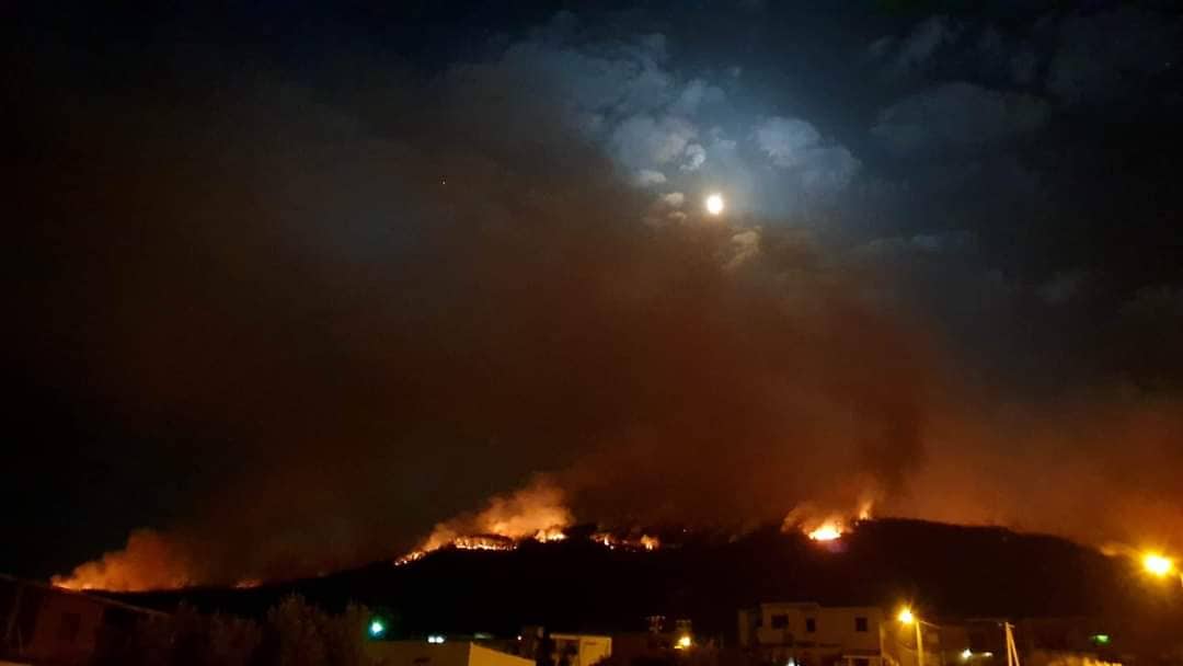 حريق هائل بطبرقة