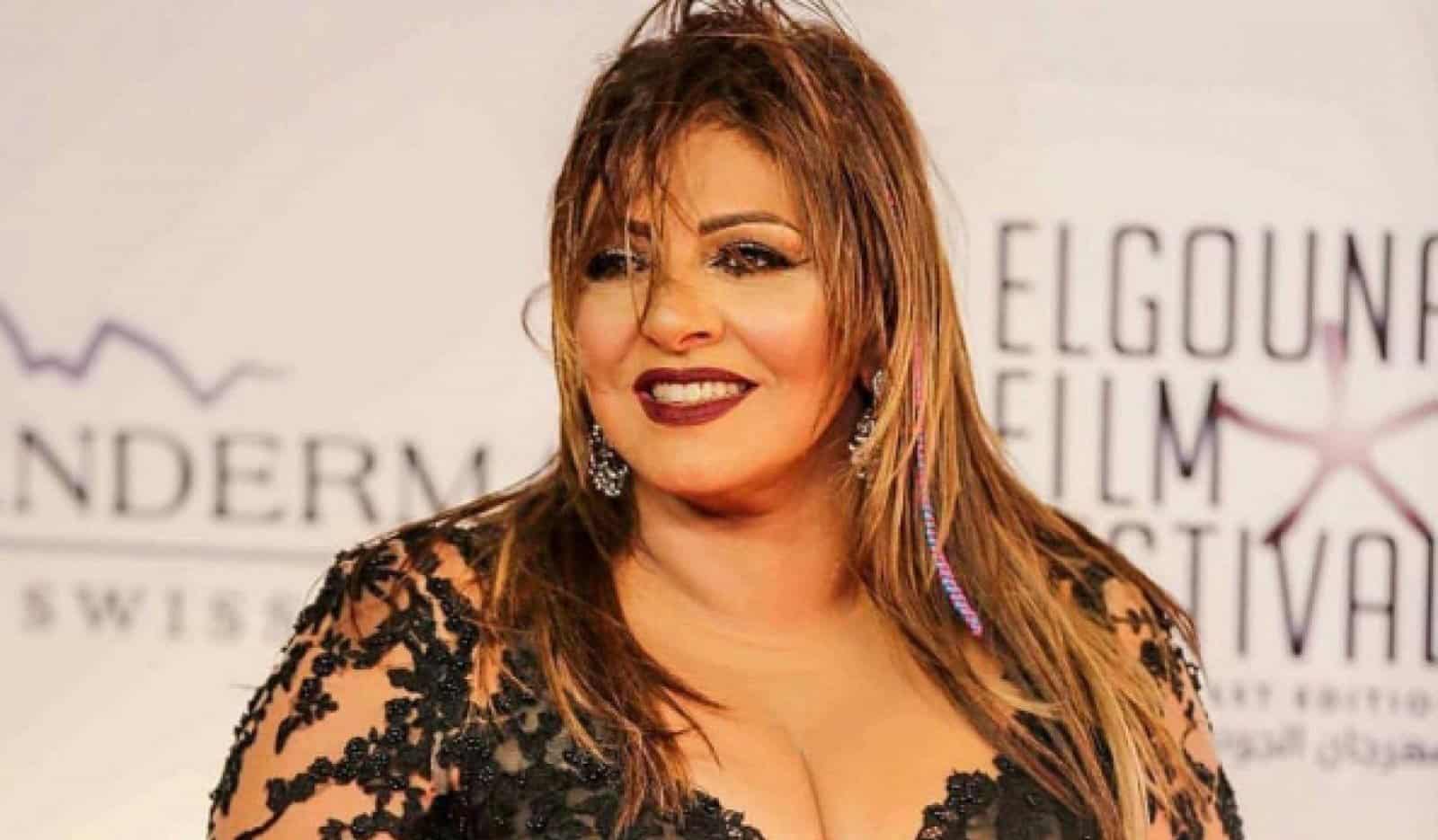الفنانة هالة صدقي في مواجهة القضاء بتهمة سرقة 150 ألف ريال!؟