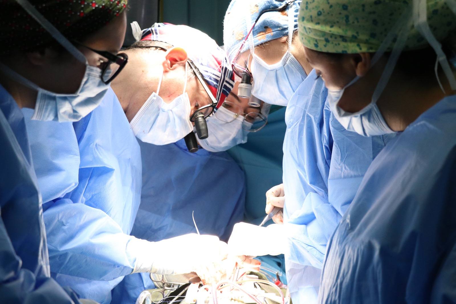  إجراء أوّل عمليّة جراحة قلب مفتوح لطفل عمره أربع سنوات ونصف بتونس(صور)