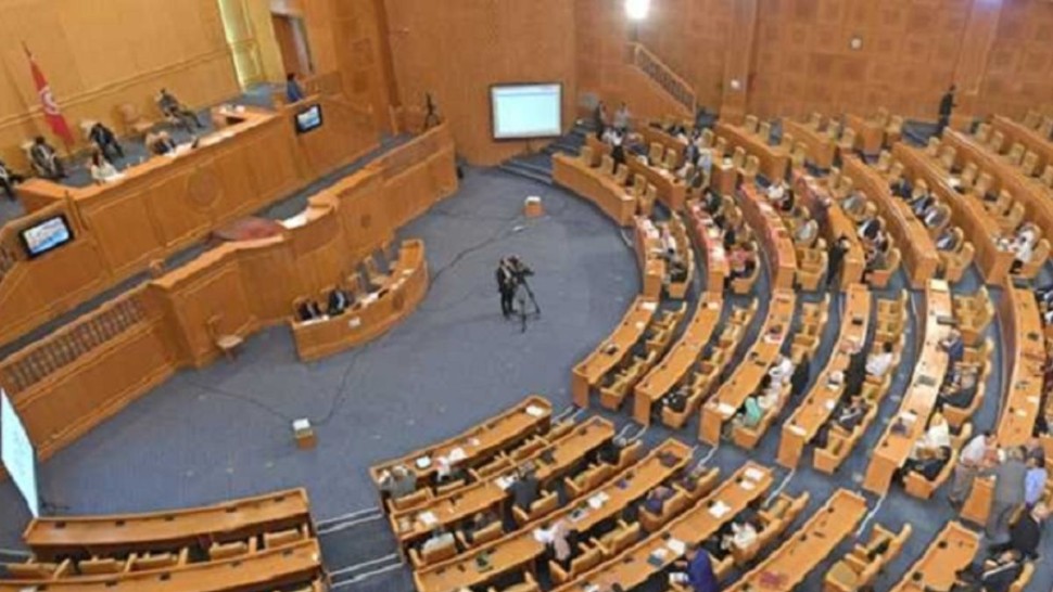 نواب الجهات والأقاليم يصادقون على قانون المالية لسنة 2026 برمته