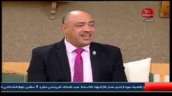 الدكتور عادل الختّالي يصدر كتابا جديدا عن العنف في الملاعب ويهديه إلى روح المرحوم عمر العبيدي