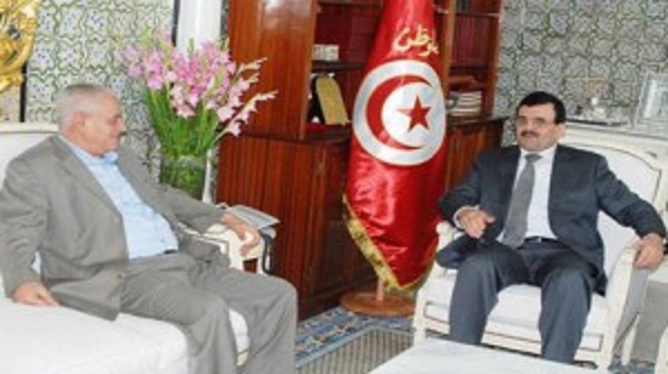حسين العبّاسي يروي : هذا ما حصل يوم 4 ديسمبر 2012 وعلي العريّض تواطأ ورفض إرسال الأمن لحماية الاتحاد