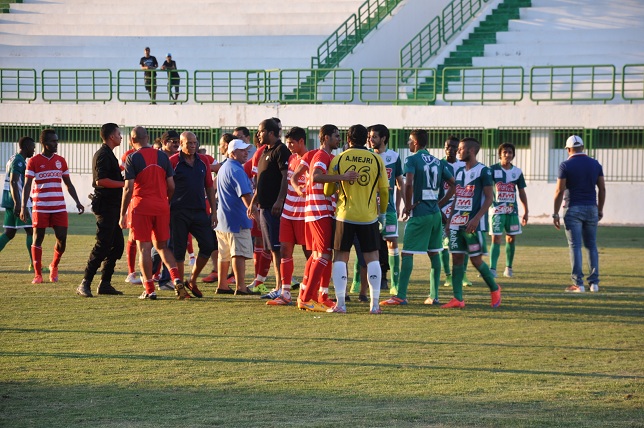 تدخلات عنيفة وأعصاب مشدودة في لقاء " ودّي " بين حمام الأنف والنادي الإفريقي‎