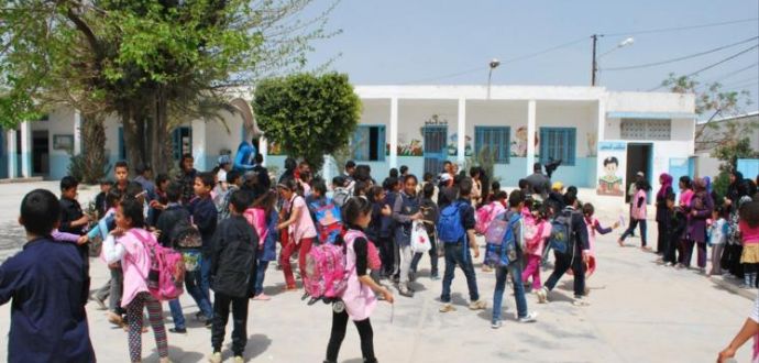 يوم السبت عطلة بكافة المدارس الابتدائية : وزارة التربية تنفي وتؤكد أنها تجربة في بعض المدارس فقط