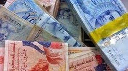 180 دينارا و300 دينار لفائدة العائلات المعوزة ومحدودي الدخل قبل عيد الأضحى