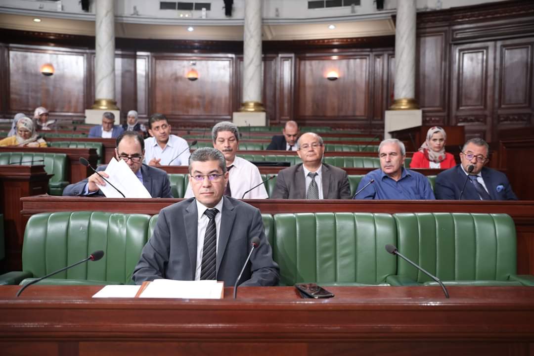جلسة برلمانية بحضور وزير الفلاحة