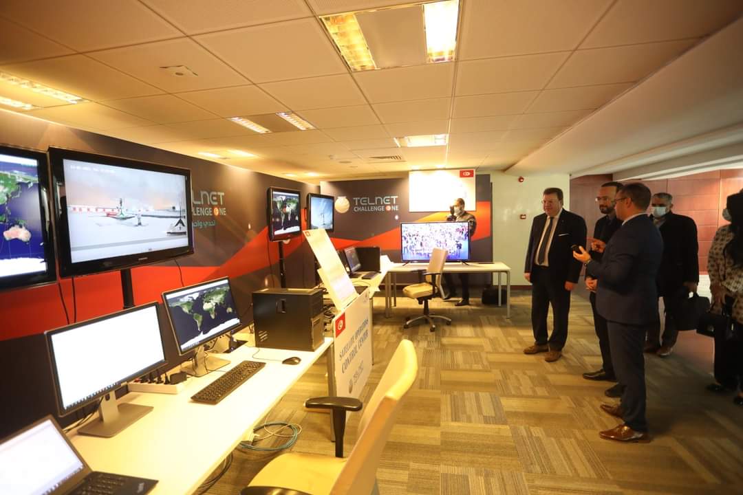 تركيز اول محطة ارضية في تونس للتحكم في الاقمار الصناعية بإمكانيات تونسية