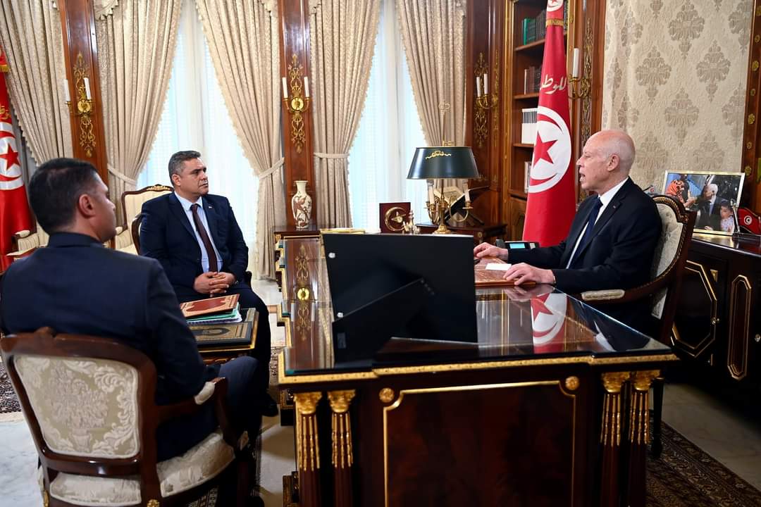 سعيد :هناك من يعطل سفر عدد من الأشخاص وينسب ذلك زورا لرئيس الجمهورية 