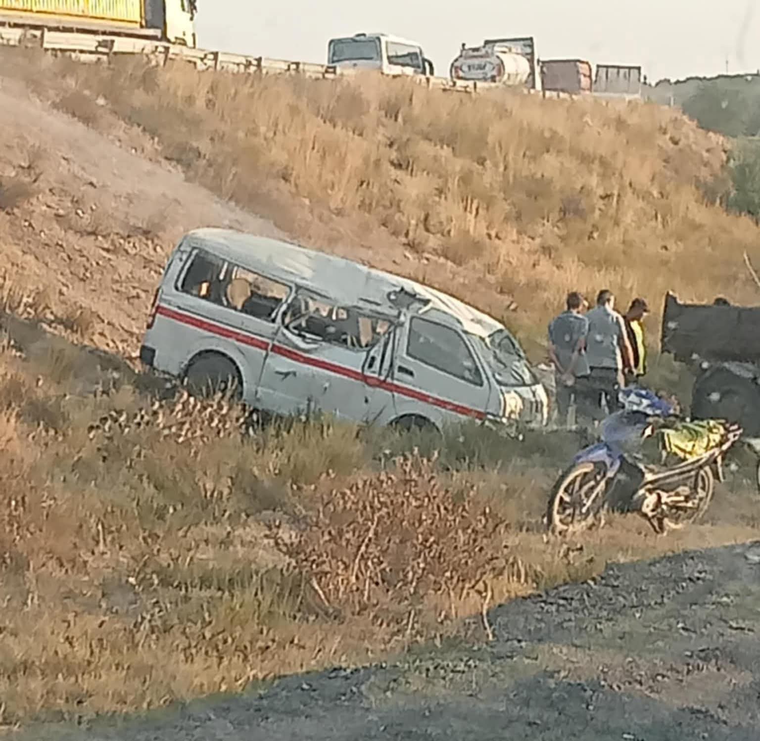حادث مرور لسيارة أجرة"لواج"