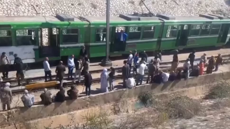 اصطدام عربتي مترو: تفاصيل الحادث ولجنة تحقيق لتحديد المسؤوليات