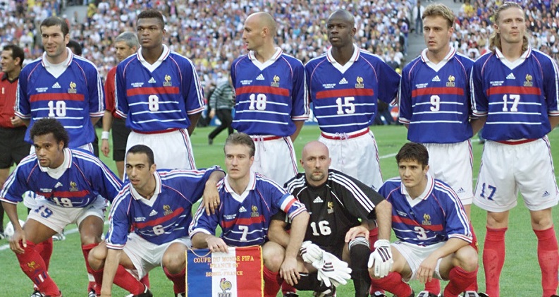 مارس القادم : مباراة استعراضية بين نجوم منتخب فرنسا 98 وقدماء النادي الصفاقسي