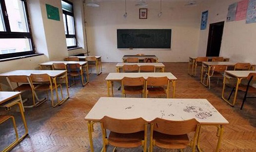 تضامنا مع المعلّمة التي تم الإعتداء عليها وسلبها داخل القسم : إضراب في كافة مدارس ولاية تونس يوم 19 أفريل 2018 