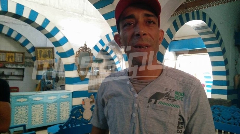 هذا هو الشاب الذي غامر بحياته لينقذ سائحتين من الموت ويمنع حدوث مجزرة في الحمامات 