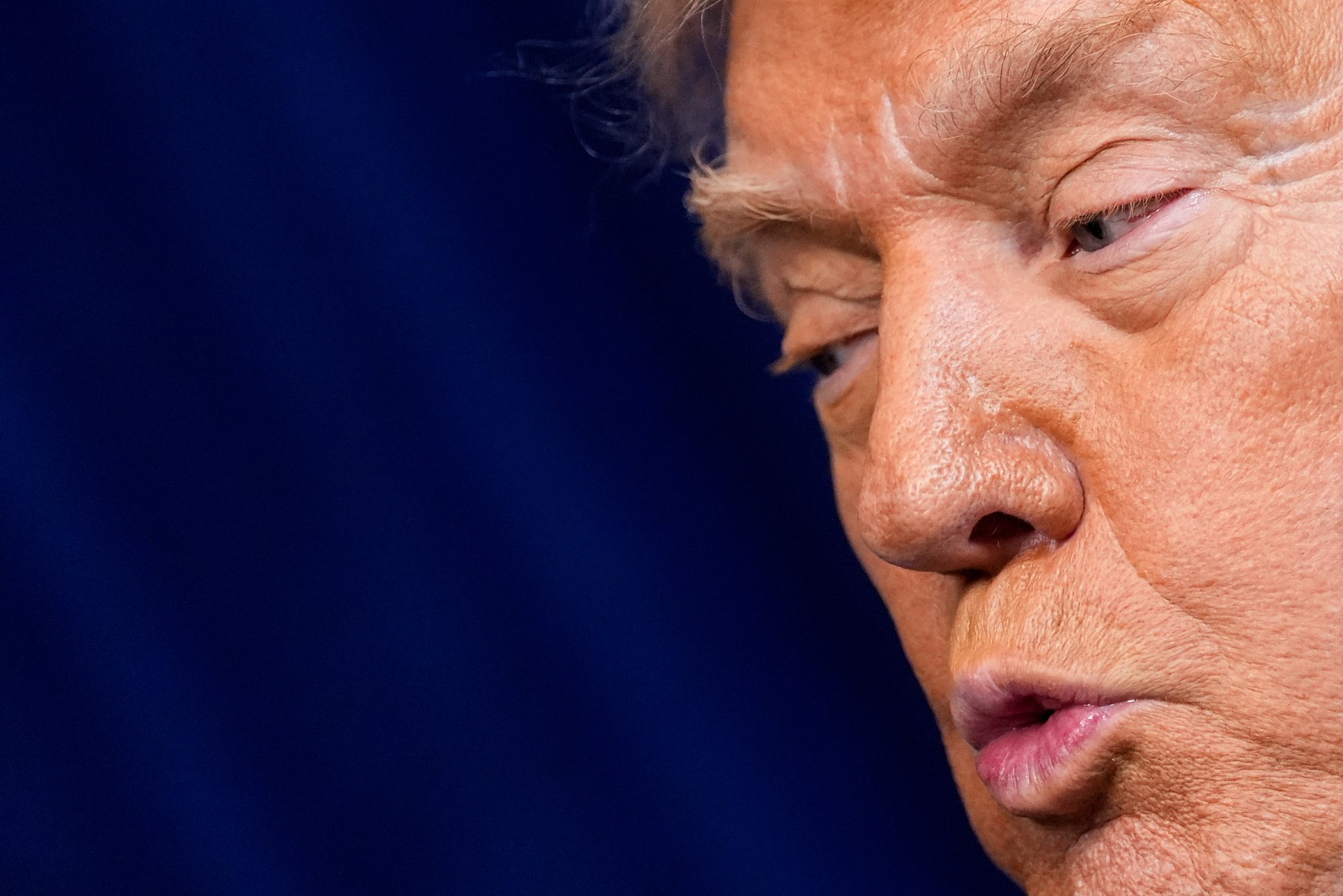 ترامب لـلصحفيين: لم نبدأ بعد في ضرب إيران بقوة والموجة الكبرى لم تحدث بعد