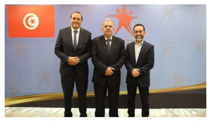 وزير الرياضة يجتمع برئيسي النادي الإفريقي والنادي البنزرتي