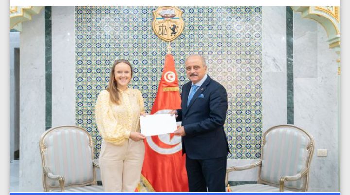 وزير الخارجية يتسلم نسخة من أوراق اعتماد سفيرة الدانمارك الجديدة بتونس