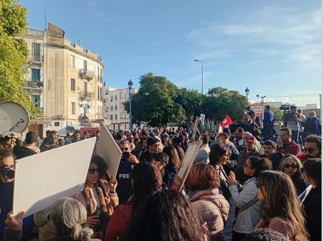 مسيرة للمطالبة بإطلاق سراح المساجين في قضية "التآمر" وموقوفين في قضايا أخرى