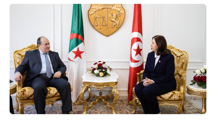 رئيسة الحكومة تستقبل نظيرها الجزائري