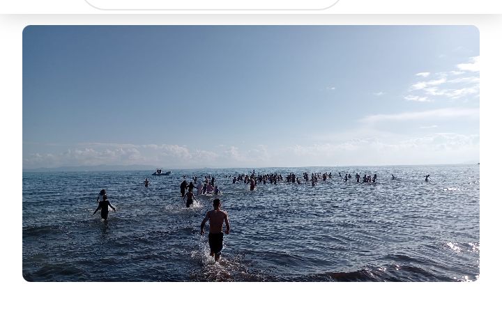 نابل/"غطسة رأس السنة "  تستقطب نحو 5 آلاف مشارك من مختلف الأعمار