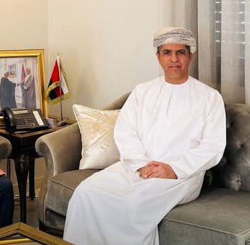 سفير سلطنة عُمان بتونس: "اعتماد الريال العُماني في المصارف التونسية خطوة متقدمة لتعزيز الشراكات الاقتصادية والمؤسسية القادمة بين البلدين " 