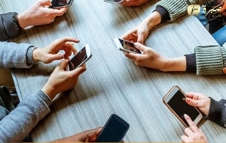 الطب يؤكد:الإدمان الإلكتروني ليس مجرد سلوك عابر بل اضطراب نفسي مزمن