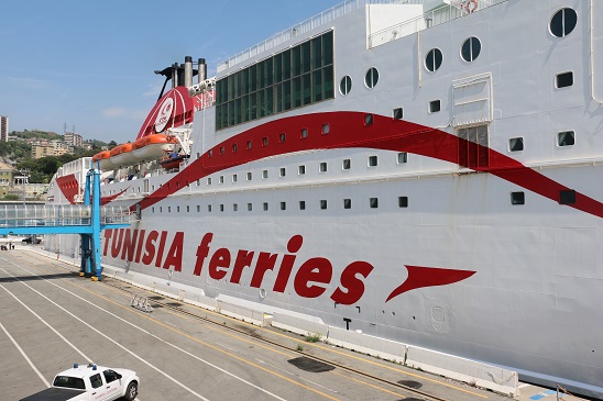  رحلة سياحية بحرية إلى مدينة جنوة الايطالية : بين الخدمات الرفيعة والعروض الموسيقية والترفيه 