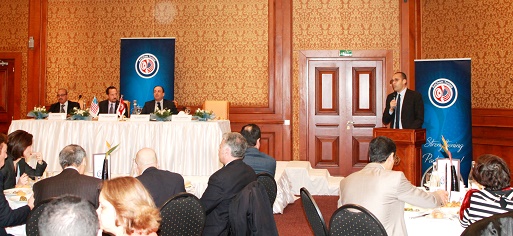 ياسين ابراهيم يدعو إلى تعميق الحوار مع الولايات المتحدة لإنجاز إتّفاق التبادل الحرّ بين البلدين