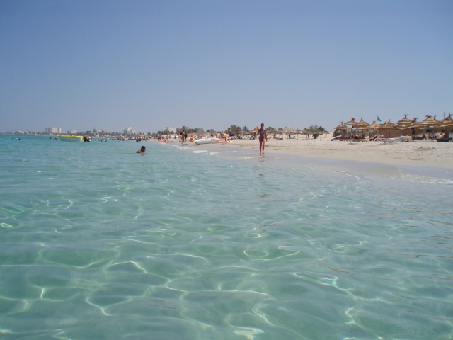 طقس اليوم وحالة الشواطئ