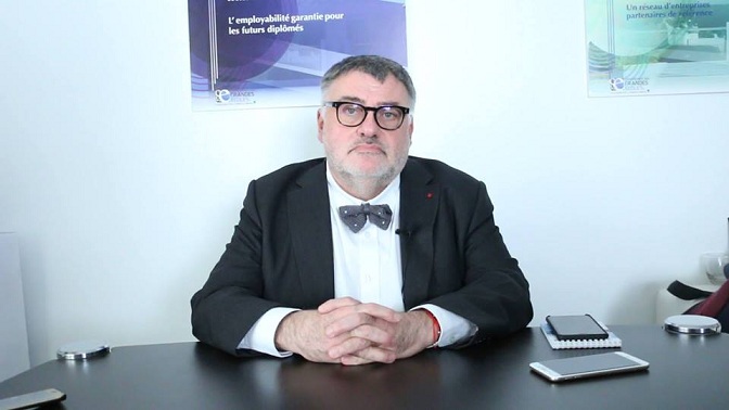 الأستاذ بجامعة " باريس - دوفين " Jean-Luc Sauron " : على المؤسسات التونسية أن تعي أهميّة حماية المعطيات الشخصية