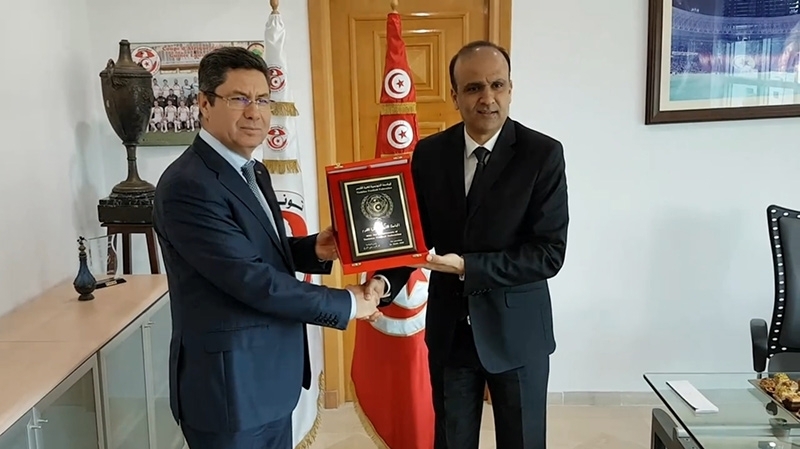 أمام التحريض على التناحر والصراعات الجهوية : أين اللجنة الأولمبيّة من انحرافات وديع الجريء ؟