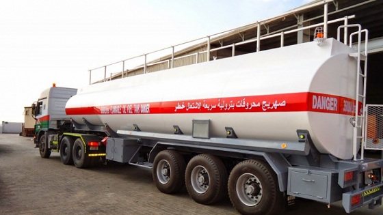 المدير العام للمحروقات : أوشكنا على إمضاء اتفاق يلغي إضراب عمال نقل المحروقات لكن ...