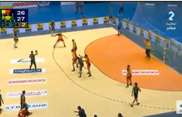 طرفة لا تحدث إلا في تونس : " الملاعبيّة يلعبو "و الوزيرة " تهزّ الكأس " ؟؟؟